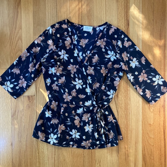 Sienna Sky Floral Wrap Top - Picture 4 of 4